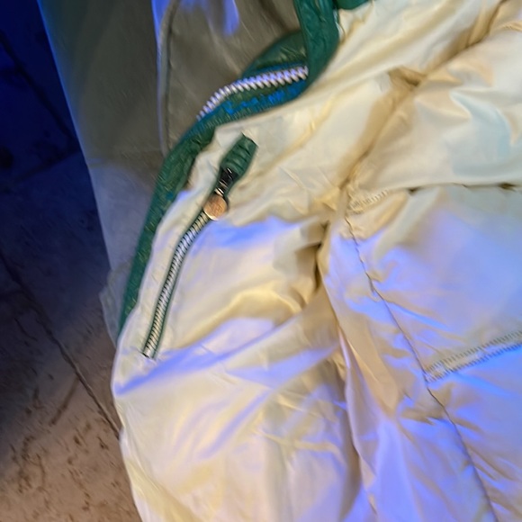 Super cool Moncler puffer coat - Picture 10 of 10